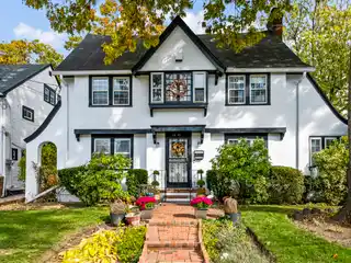 Historic Tudor Elegance with Legendary Provenance