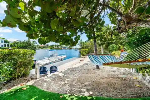 The Ultimate in Canal-Front Living