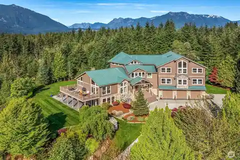 Elevated Living in the Uplands
