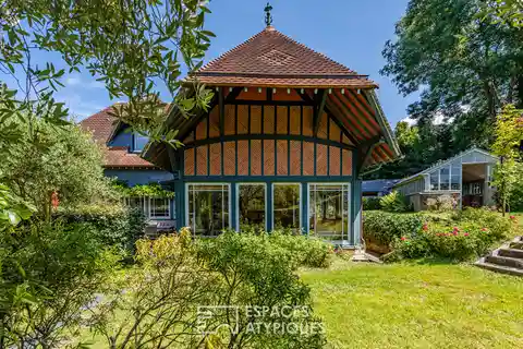 Stunning Former Gardener's Residence