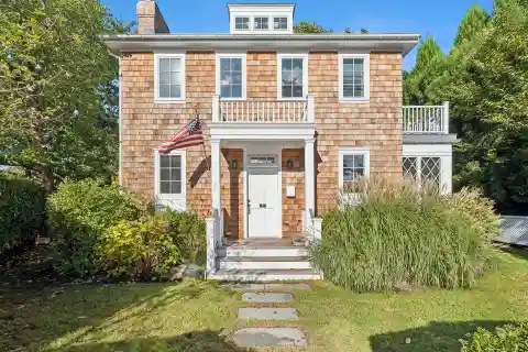 Beautifully Designed Residence with Convenience and Refined Living