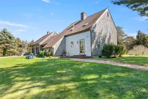 Secluded 4.32-acre Sanctuary