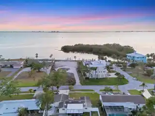 Spectacular Sarasota Bay-Front Lot