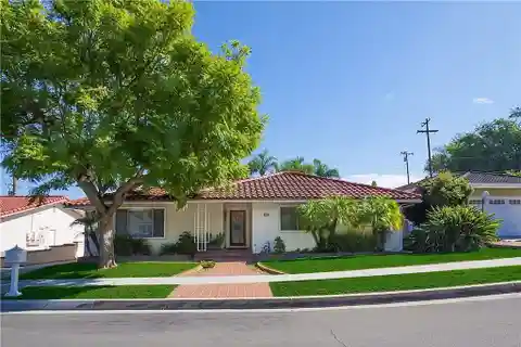 Serene Cul-De-Sac Home with Bright Open Layout
