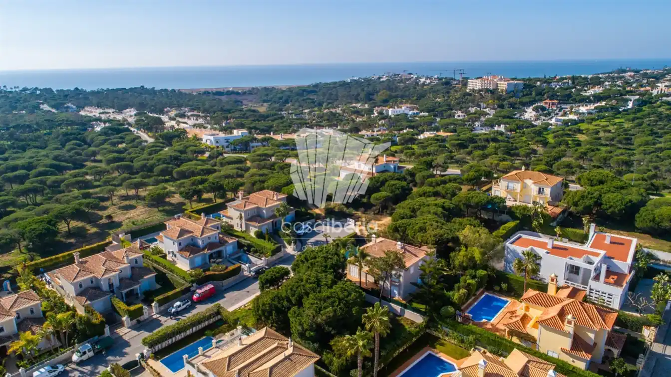 Build a Villa in Varandas Do Lago