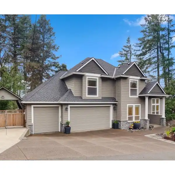 REMODELED CONTEMPORARY GEM WITH SEPARATE LIVING QUARTERS