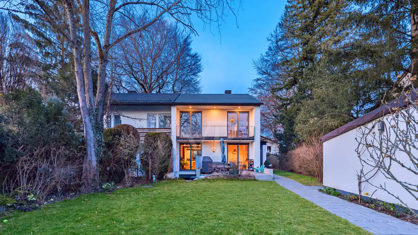 Traditional Architecture with Modern Comfort