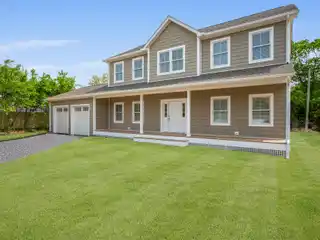 Meticulously Crafted Brand New Home