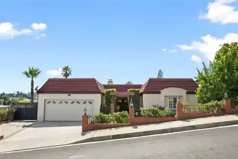 Exquisite Home in Sought-After Granada Hills