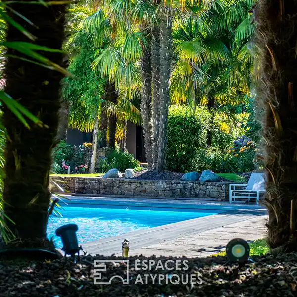 ELEGANT ARCHITECT-DESIGNED HOME WITH HEATED POOL