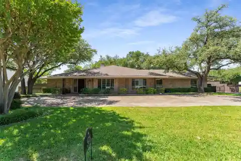 Rare Find in the Heart of Dallas