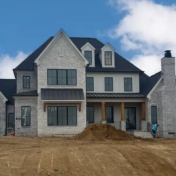 ELEGANCE AND COMFORT IN CALISTOGA