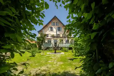 Historical Charm with Modern Comfort