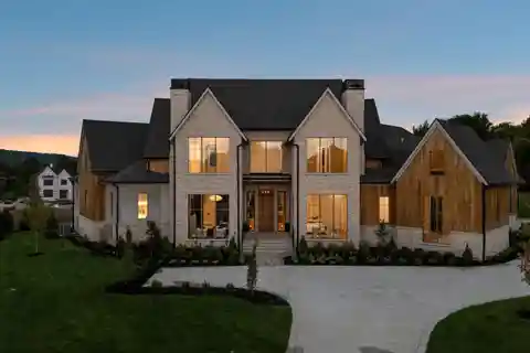 Magnificent New Home in Prestigious Primm Farm