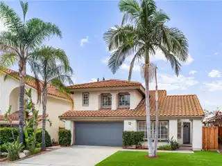 Modern Rancho Santa Margarita Home with Vaulted Interiors