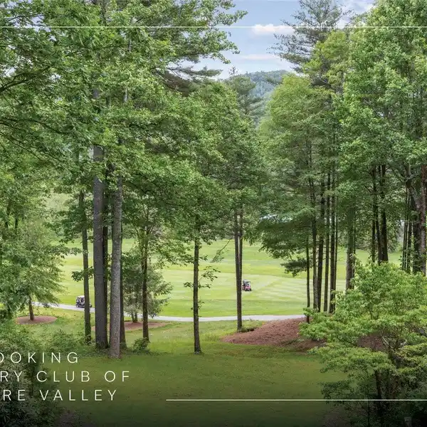 MAJESTIC SETTING ABOVE THE COUNTRY CLUB OF SAPPHIRE VALLEY