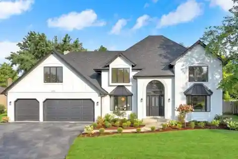 Elegant Estate Near Downtown Wheaton