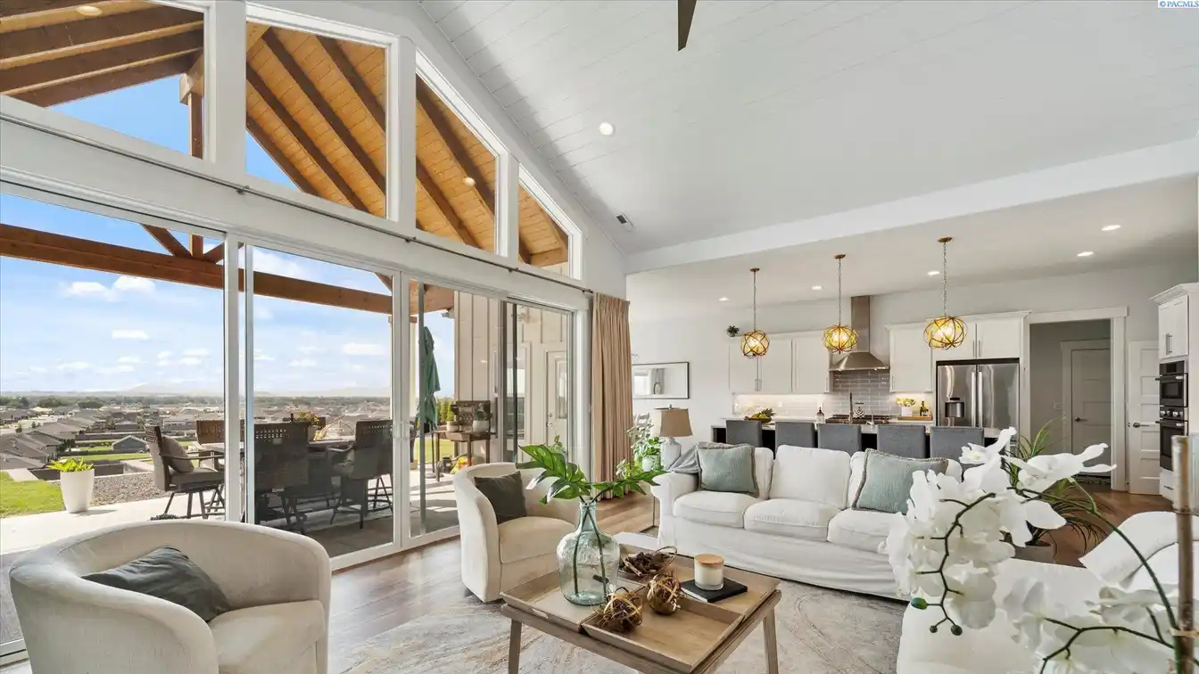 Elegant Residence with Waterfall, Fire Pit, and Rv Bay