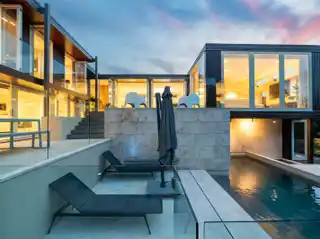 Refined Architectural Design on Expansive Grounds