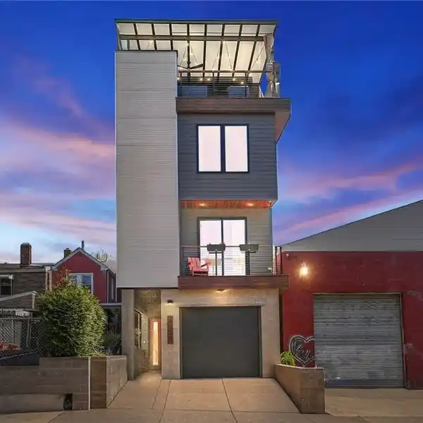 ARCHITECT DESIGNED HOME IN UNBEATABLE LOCATION