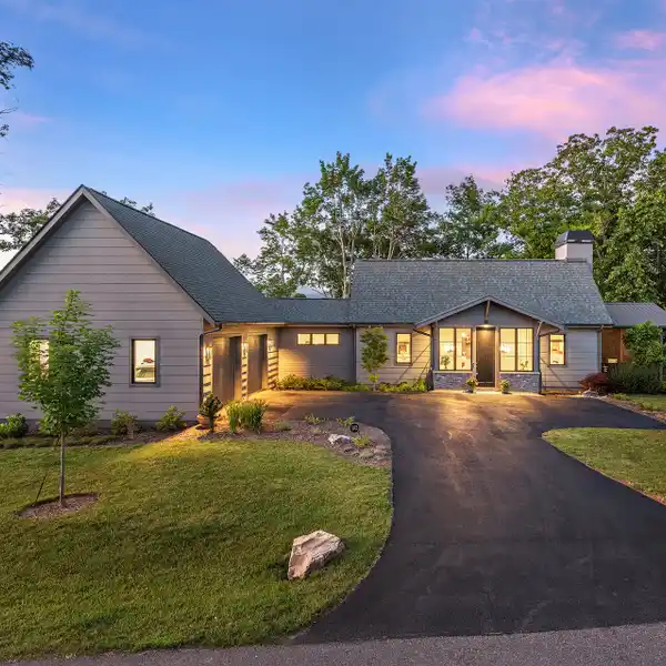 LUXURIOUS HOME IN THE GATED COMMUNITY OF RIVERBEND FOREST