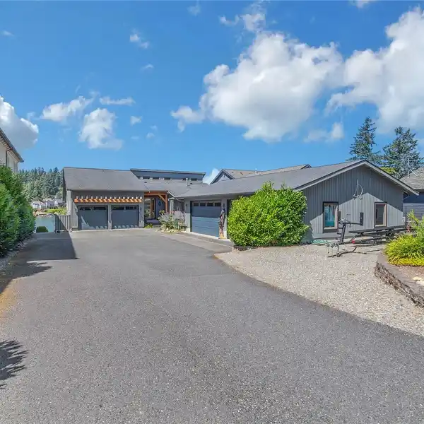 STUNNING REMODELED LAKEFRONT HOME