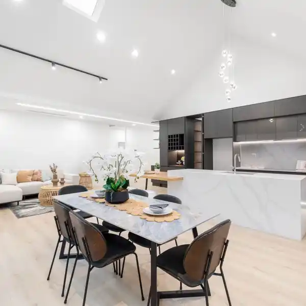 BRAND NEW ARCHITECTURALLY DESIGNED SANCTUARY