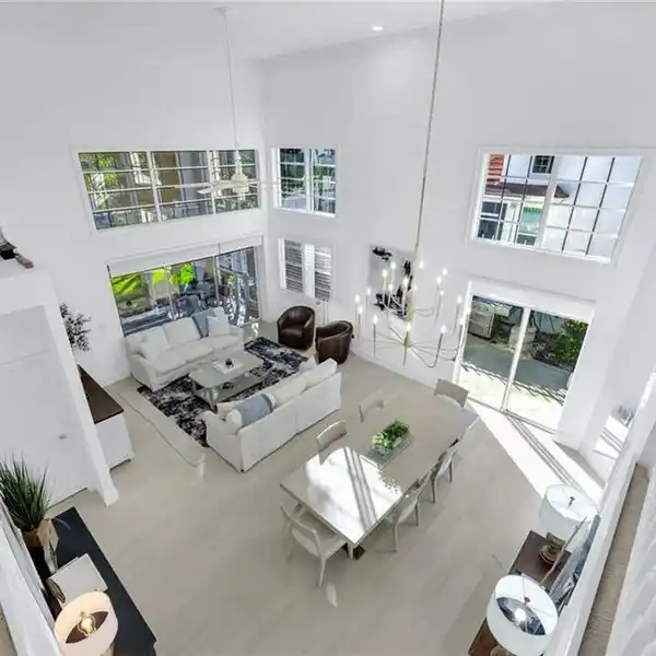 MODERN COASTAL LUXURY IN WINDSTAR ON NAPLES BAY