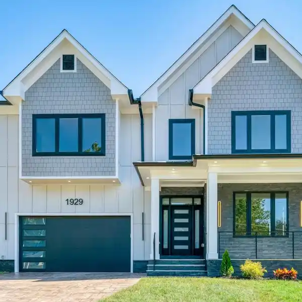 STUNNING HOME IN THE DESIRABLE PIMMIT HILLS NEIGHBORHOOD