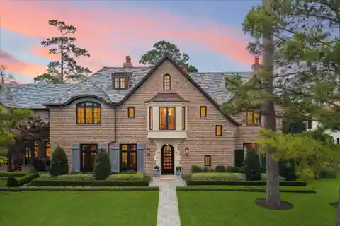 English Masterpiece in Hunters Creek Village