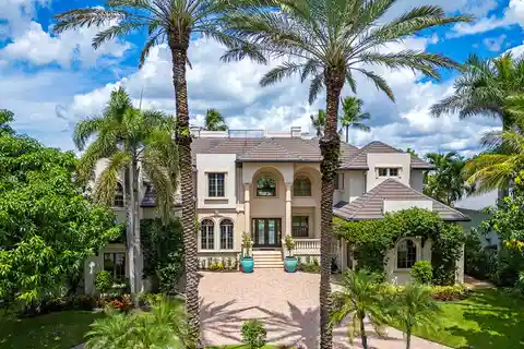 Masterfully Designed Home in the Heart of Coastal Naples