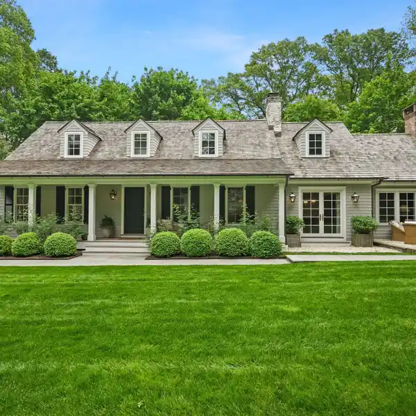 AWARD-WINNING HOME IN COVETED GREENS FARMS