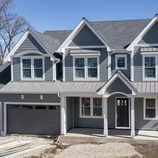 NEW HOME IN AN UNBEATABLE IN-TOWN LOCATION