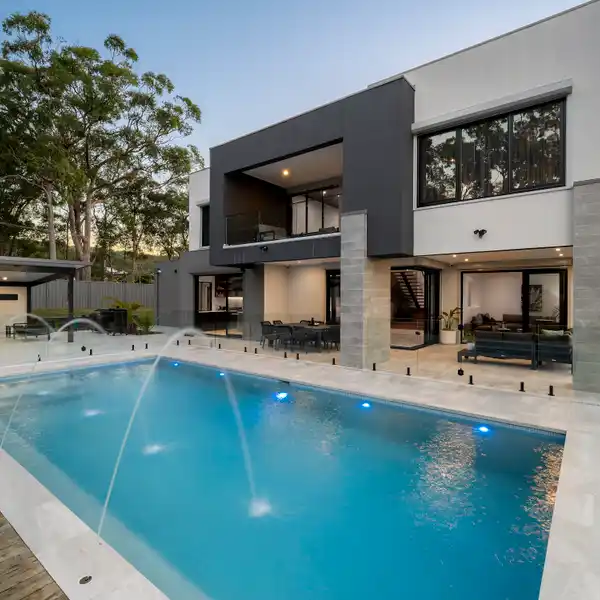 NEWLY COMPLETED SHOWPIECE