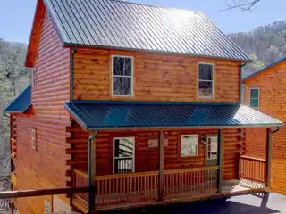 Turnkey Cabin with Peaceful Views