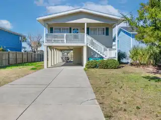 Waterfront Paradise in the Heart of Garden City Beach