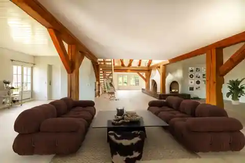 Maisonette Apartment with Charm and Privacy