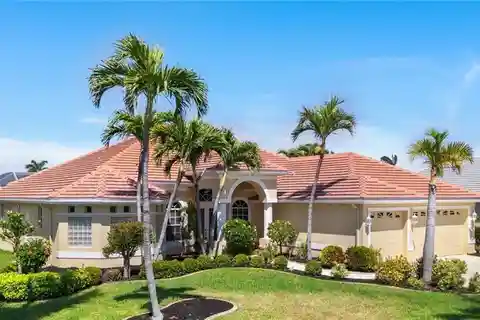 Dream Home in Cape Harbour