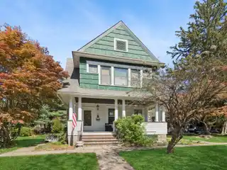 Extraordinary Home with Great Layout