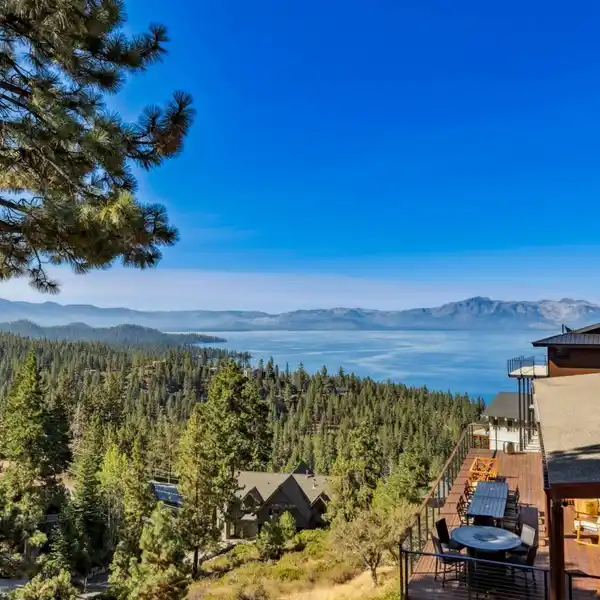 CAVE ROCK ESTATES LAKEFRONT GEM