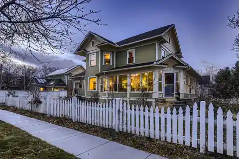 Exceptional 1915 Victorian-style Home