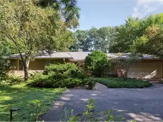 Lakefront Rambler with Stunning Indianhead Views