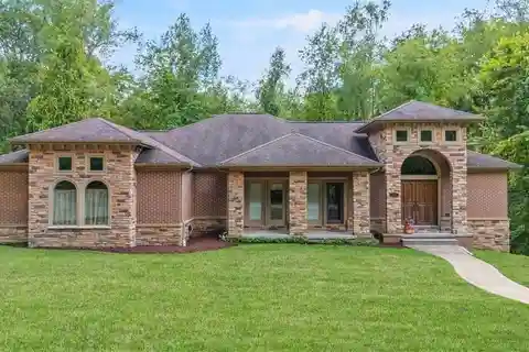 Easy and Elegant One-Level Living