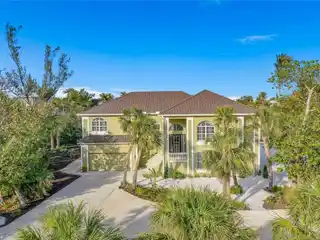 Tropical Retreat on Sanibel Island
