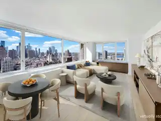 Urban Oasis in the Middle West Side