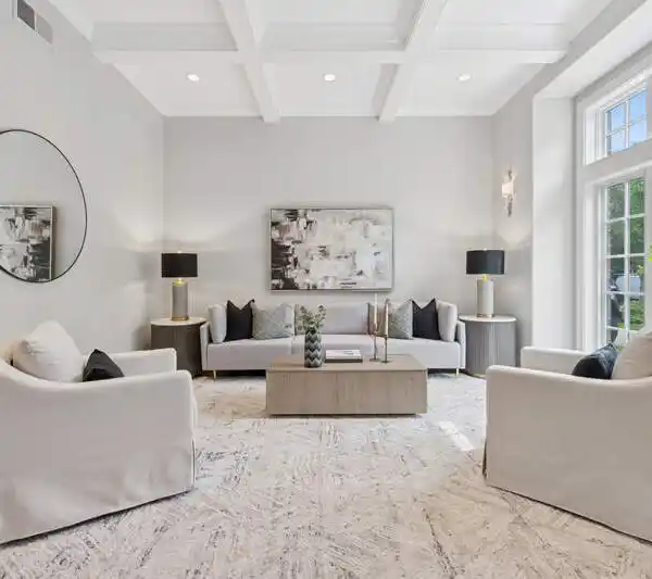 SPECTACULAR EAST KENILWORTH RESIDENCE
