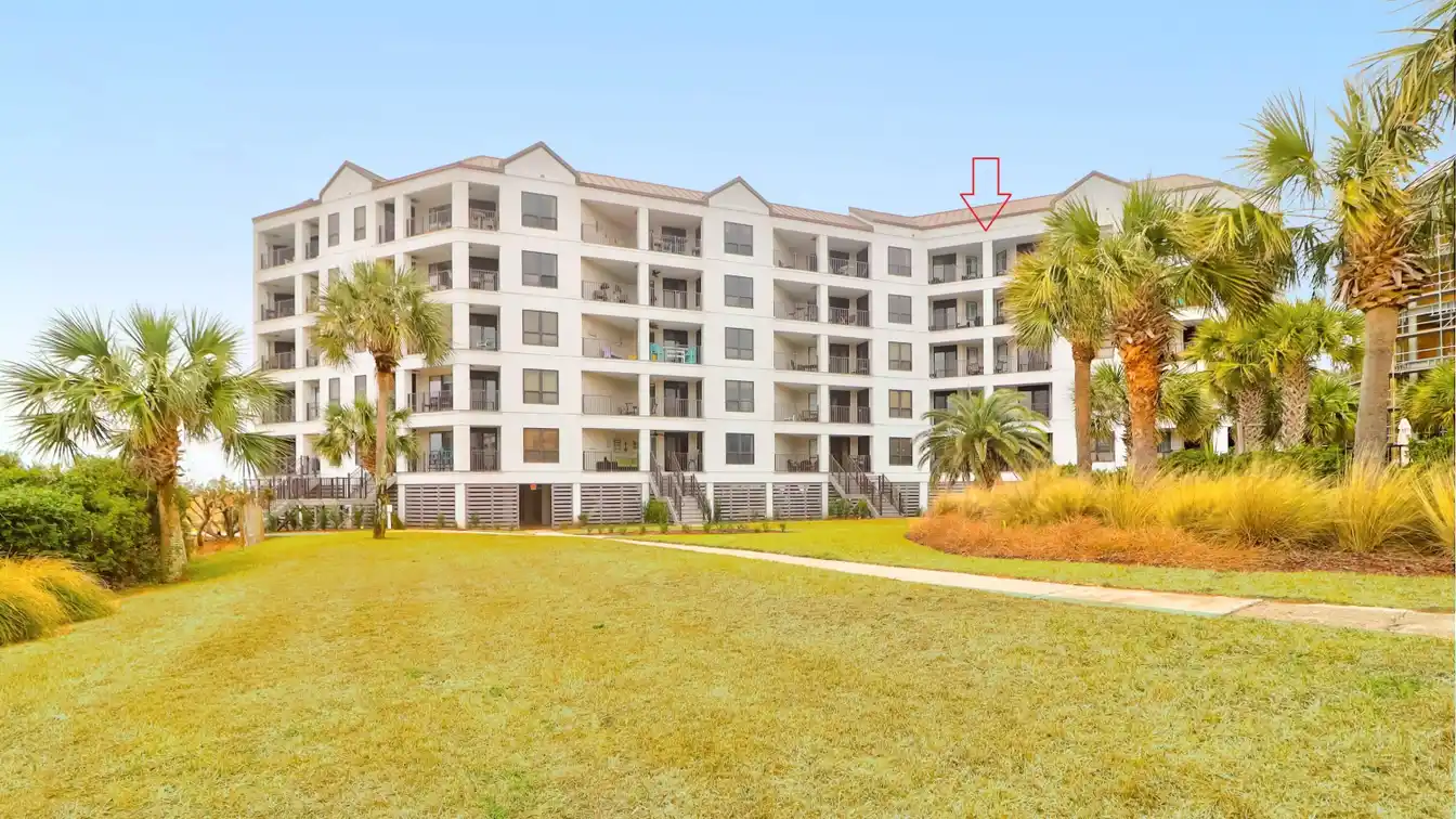 Deluxe Oceanfront Condo in Summer House