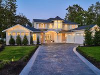 A TIMELESS TROPHY HOME