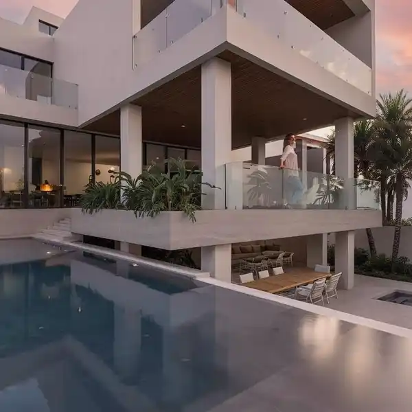 PRIME WATERFRONT PROPERTY