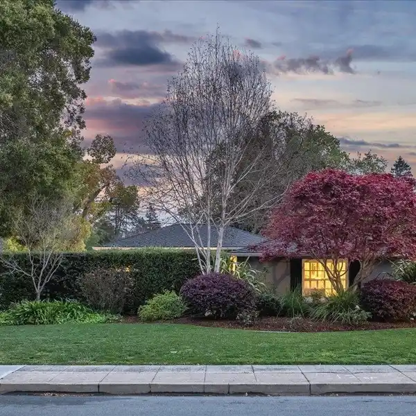 CHARMING HOME IN A HIGHLY DESIRABLE LOCATION